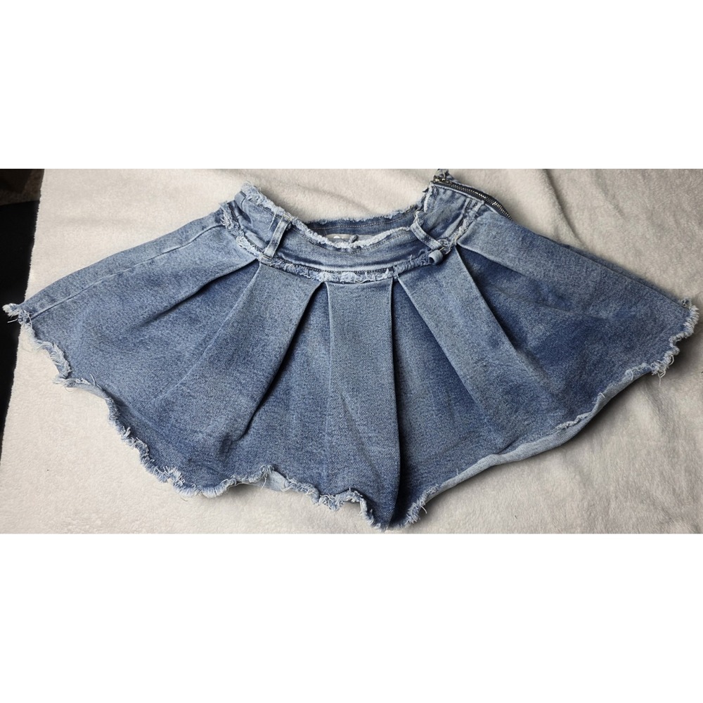 Tractr Girls Size 12 Denim Pleated Skort Blue Jean Raw Frayed Hem Shorts